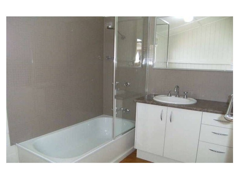 2/258 Ann Street, Maryborough QLD 4650