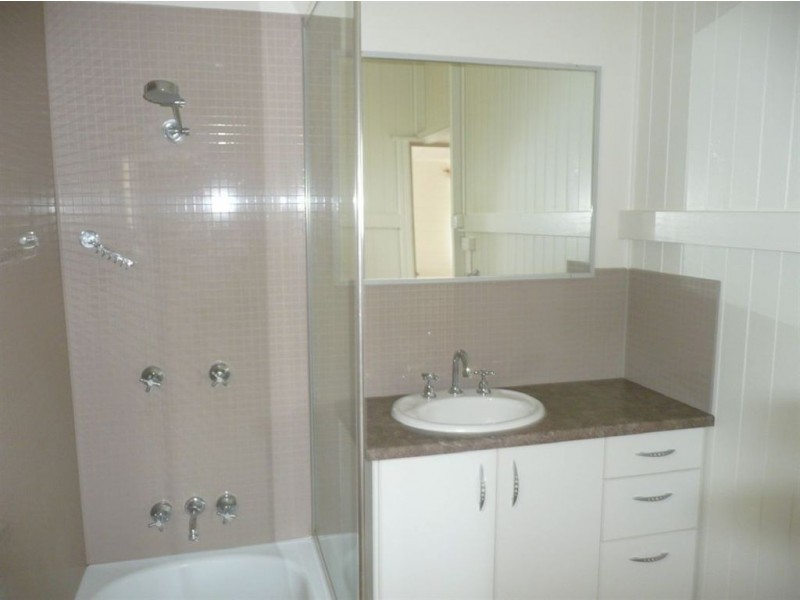 2/258 Ann Street, Maryborough QLD 4650