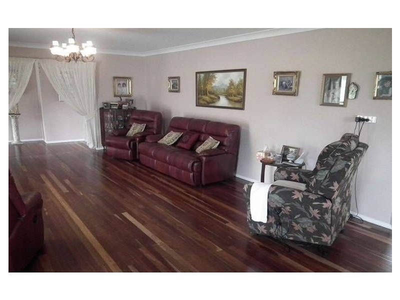 Oakhurst QLD 4650