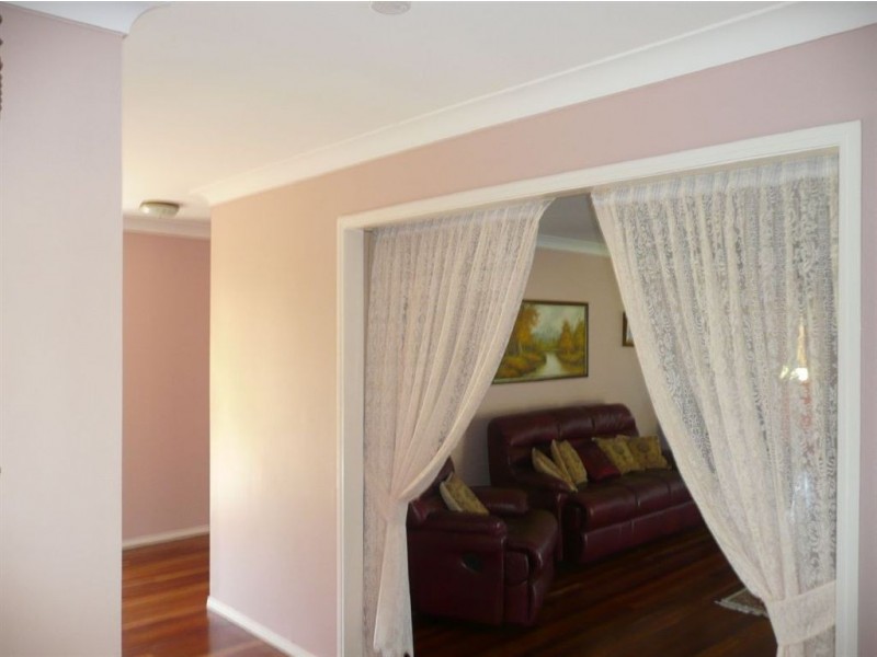 Oakhurst QLD 4650