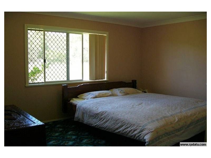 Oakhurst QLD 4650