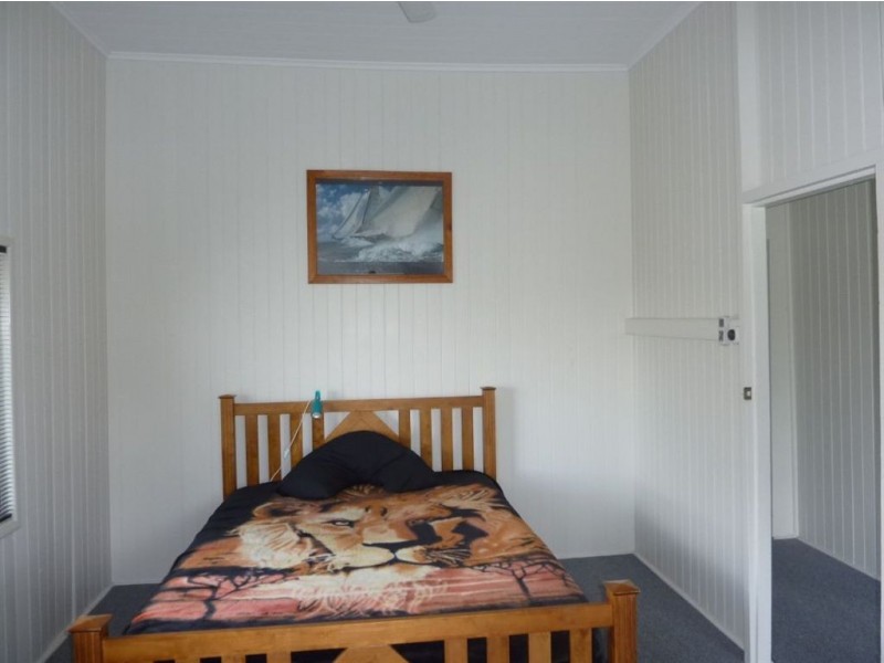 12 Melville Street, Maryborough QLD 4650