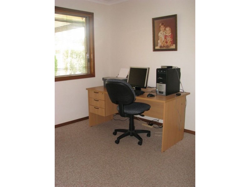 13 Taylor Street, Tinana QLD 4650