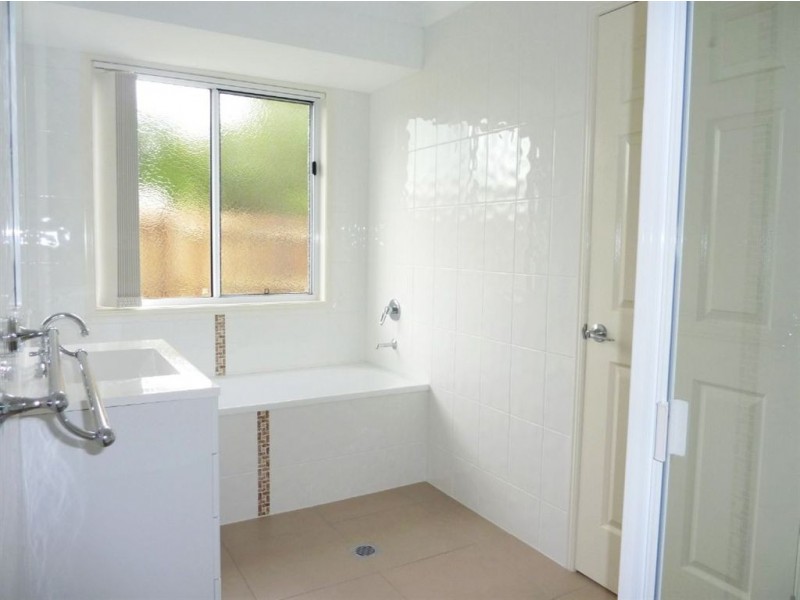 2 Lawman Street, Tinana QLD 4650