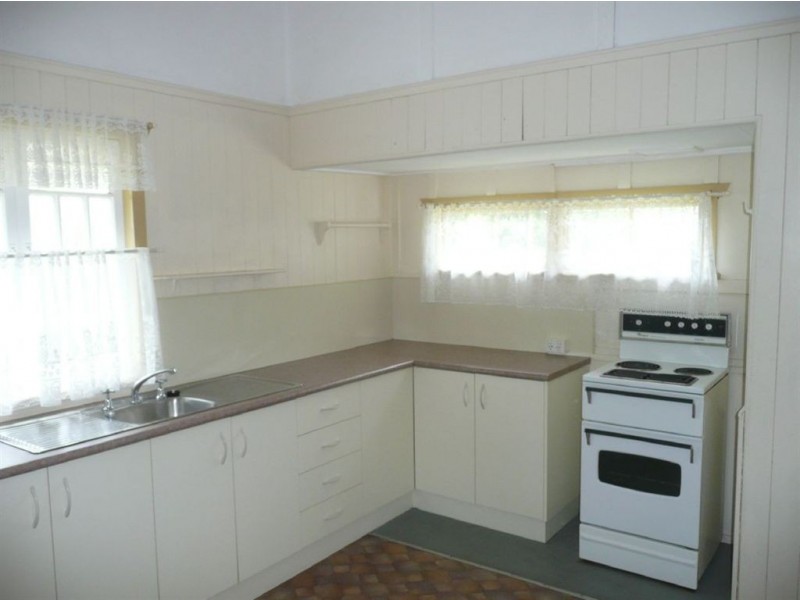 21 Waterston Street, Maryborough QLD 4650