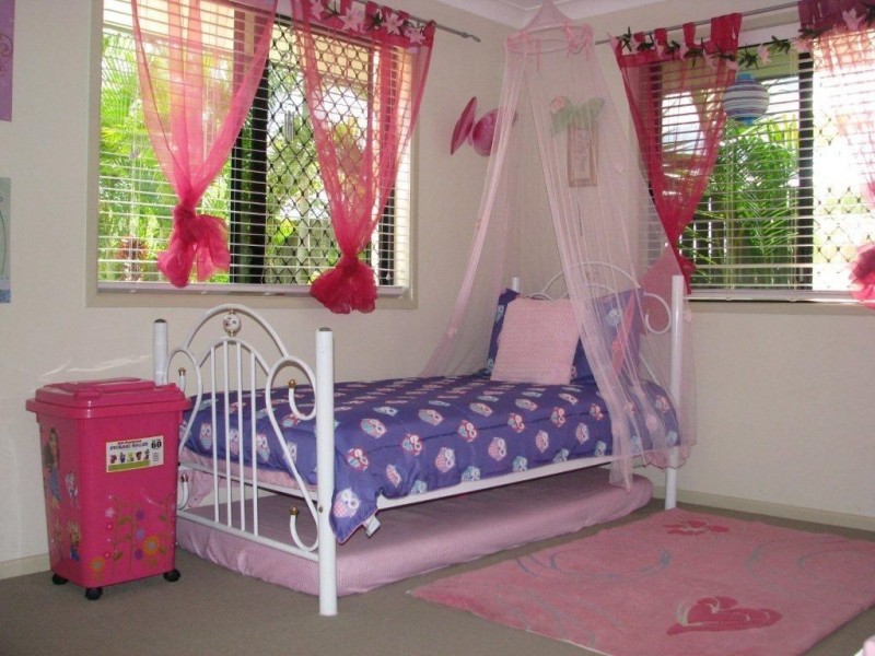 189 Showgrounds Road, Oakhurst QLD 4650