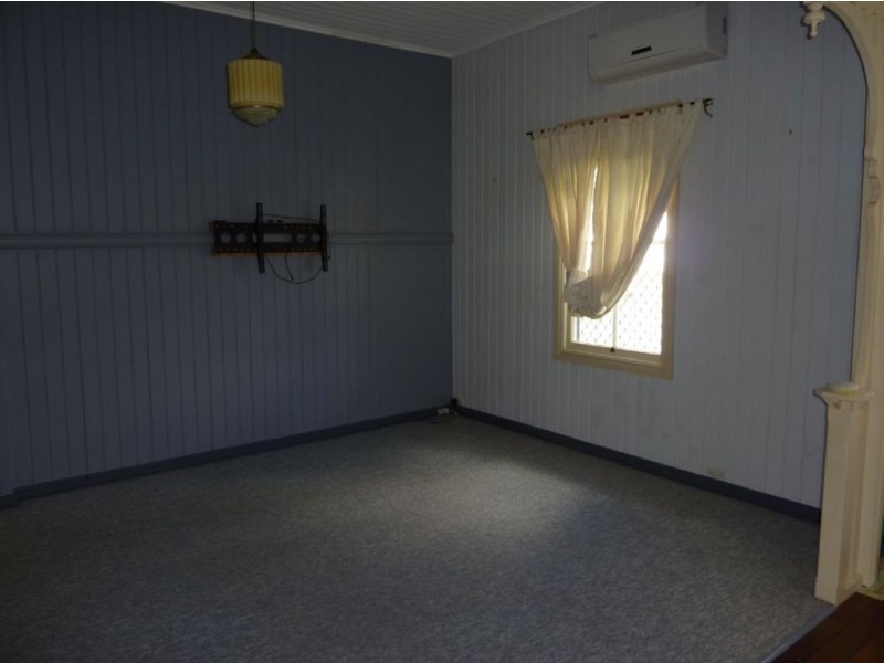 11 James street, Maryborough QLD 4650