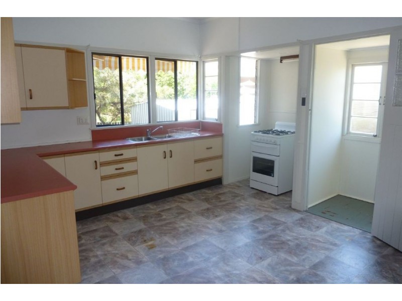 171 Jupiter Street, Maryborough QLD 4650