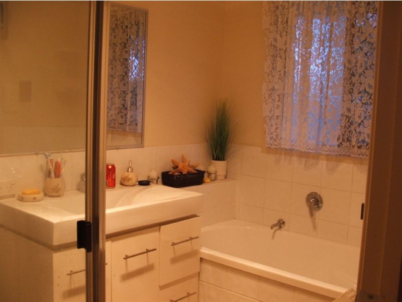 15 Arthur Street, Maryborough QLD 4650