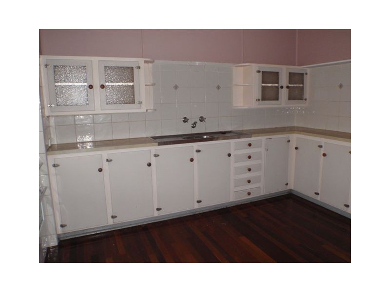 319 Ann Street, Maryborough QLD 4650