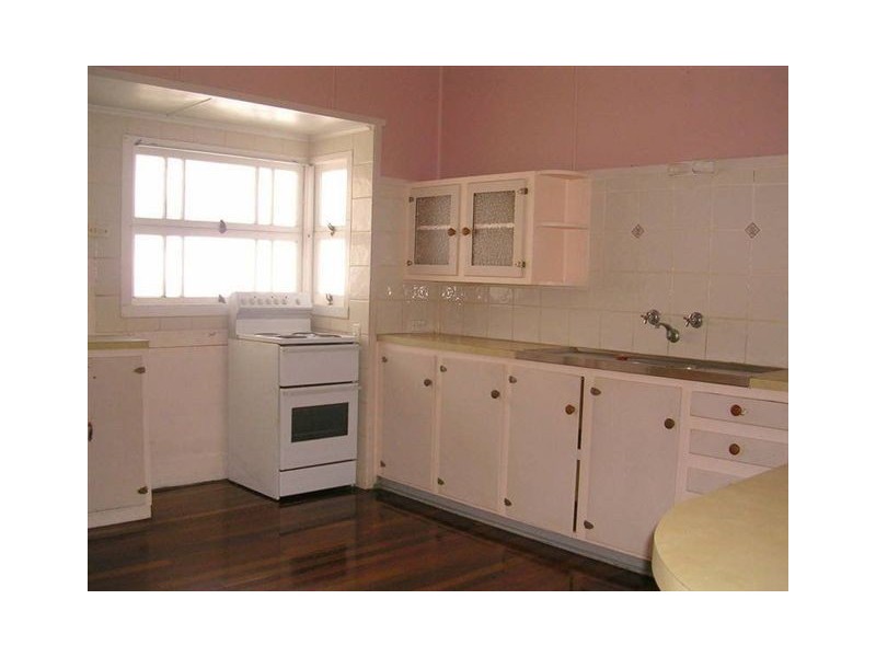 319 Ann Street, Maryborough QLD 4650