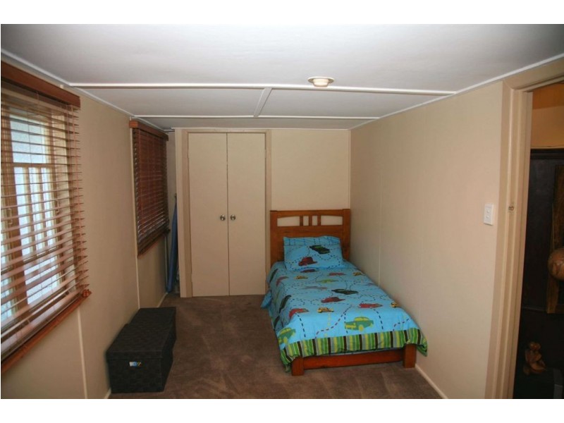 17 Richard Street, Maryborough QLD 4650