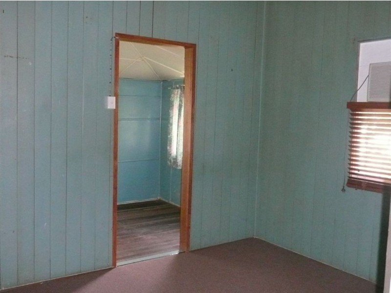 35 John Lane, Maryborough QLD 4650