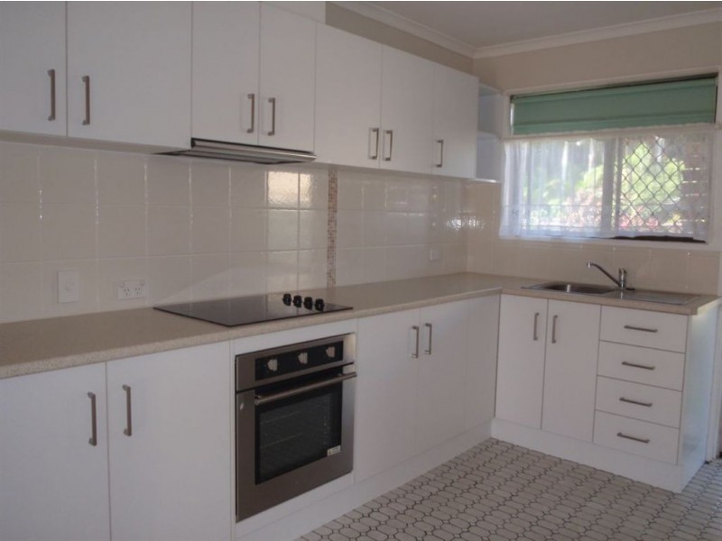 2/17 Coventry Street, Maryborough QLD 4650