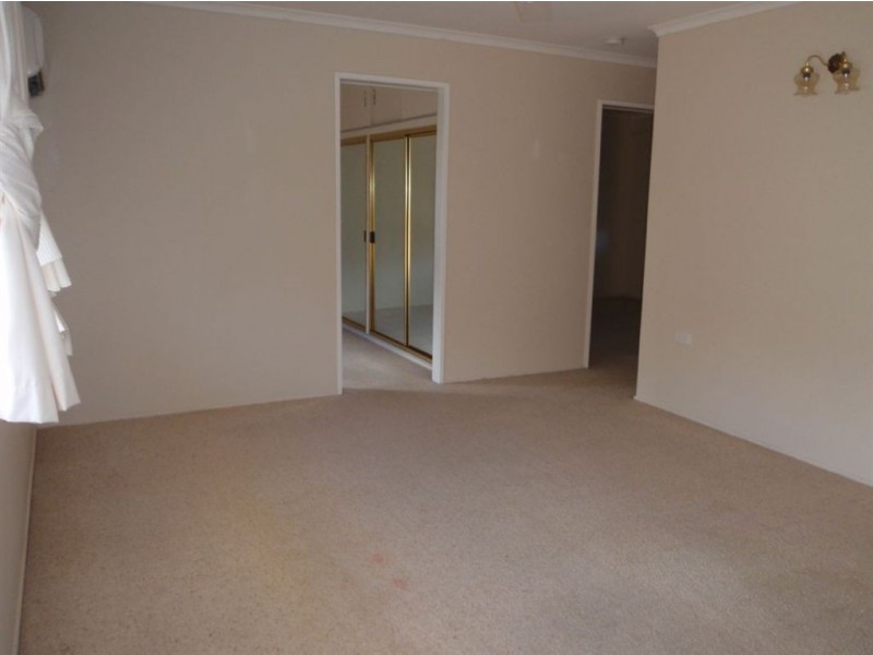 2/17 Coventry Street, Maryborough QLD 4650