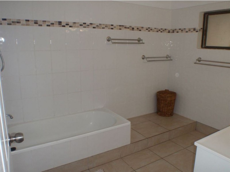 35 Craiglen Road, Tinana QLD 4650