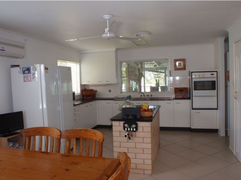 203 Bidwill Road, Granville QLD 4650