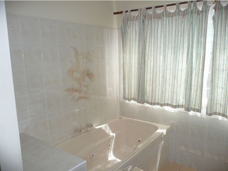 11 Treasure Street, Maryborough QLD 4650