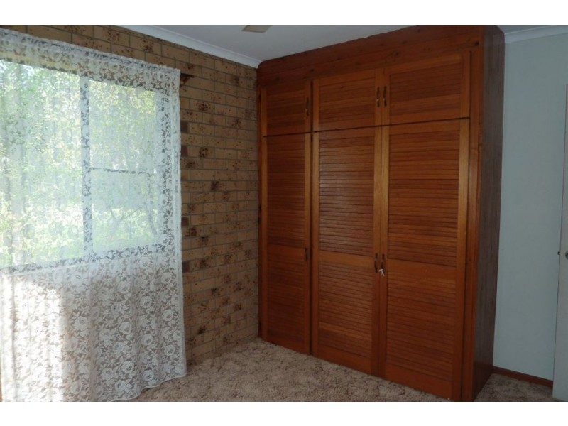 106 Old Bruce Highway, Owanyilla QLD 4650