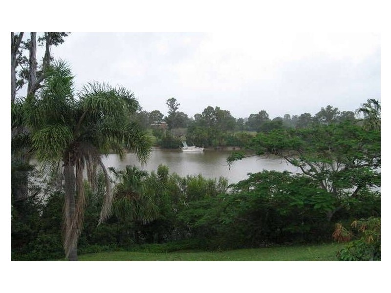 1 Doon Villa, Maryborough QLD 4650