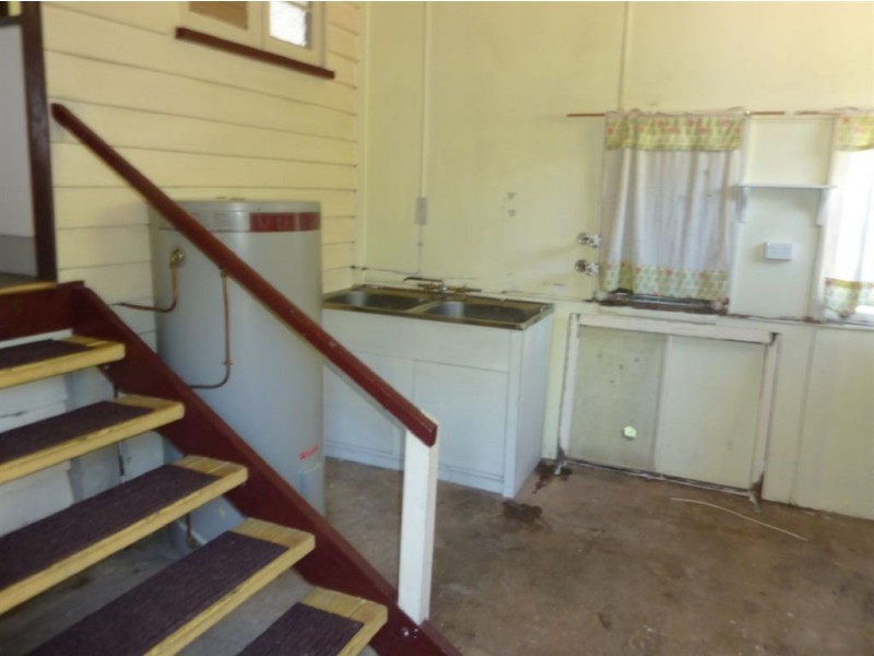 692 Kent Street, Maryborough QLD 4650