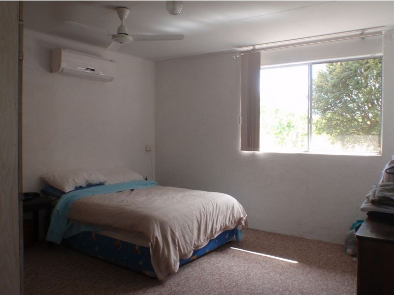 613 Teddington Road, Teddington QLD 4650