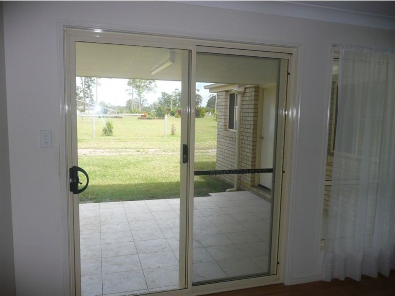 186 Charles Bruce Drive, Oakhurst QLD 4650