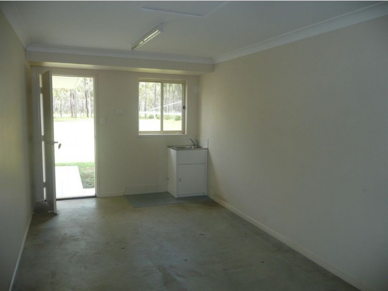 186 Charles Bruce Drive, Oakhurst QLD 4650