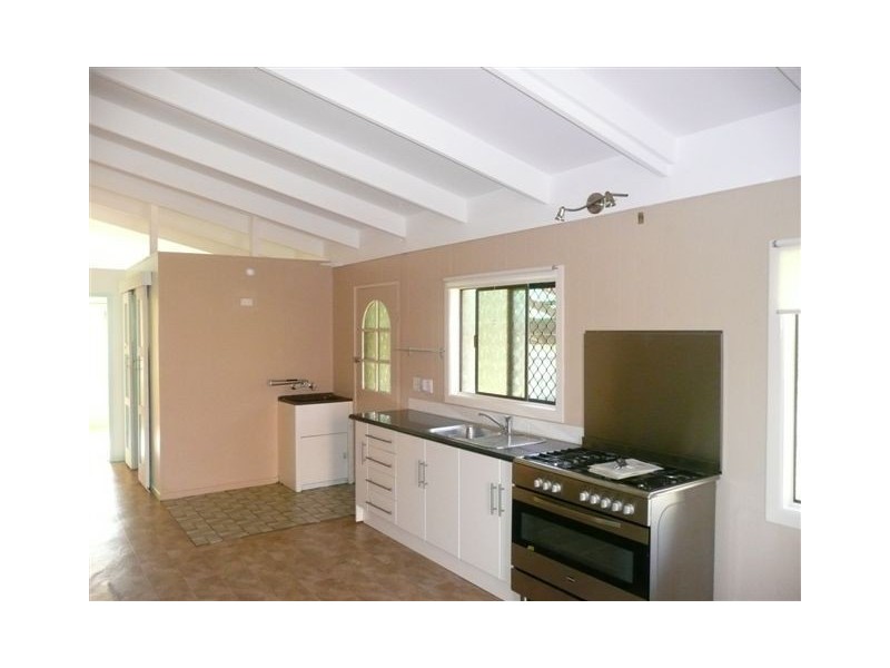 15 Raven Street, Maryborough QLD 4650