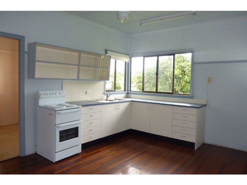 7 Smith Street, Maryborough QLD 4650