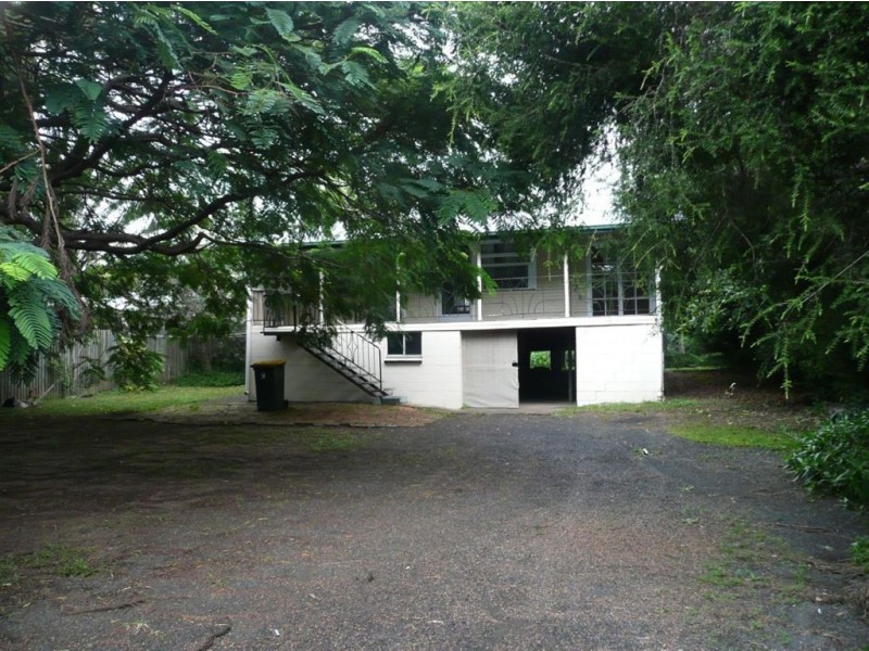 25 Puller Street, Granville QLD 4650