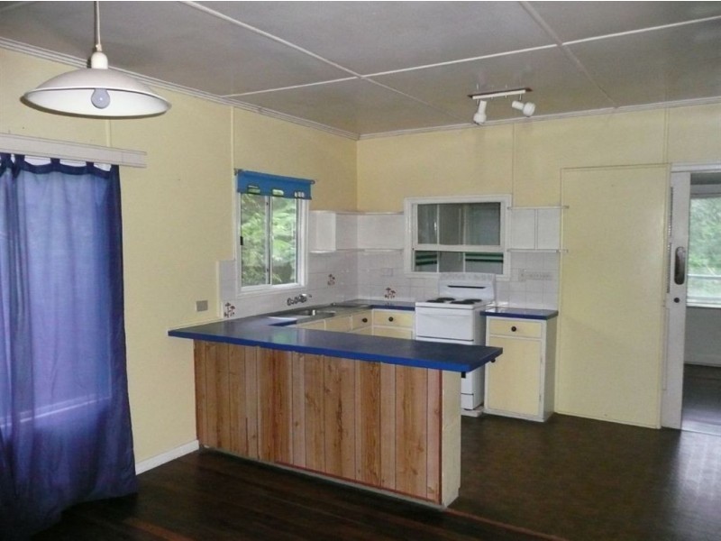 25 Puller Street, Granville QLD 4650