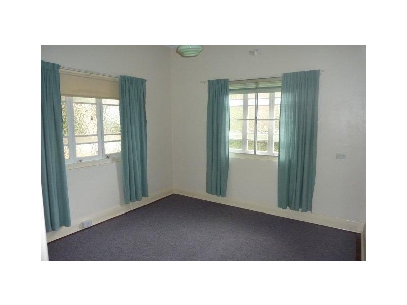 10 Ashton Street, Maryborough QLD 4650