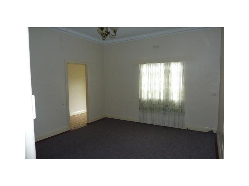 10 Ashton Street, Maryborough QLD 4650