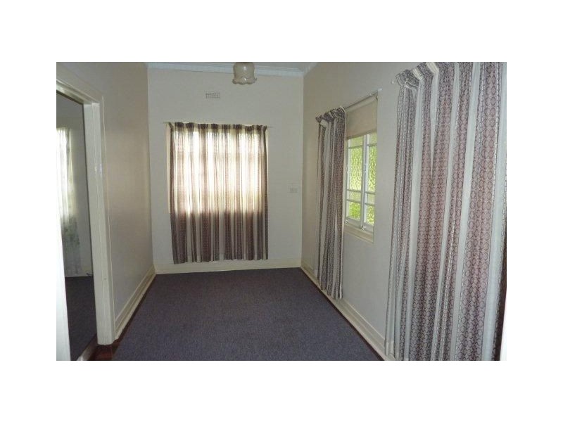 10 Ashton Street, Maryborough QLD 4650