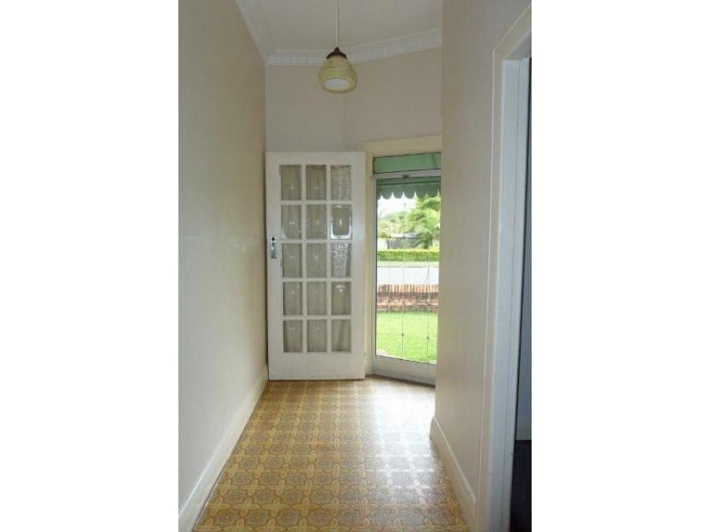 10 Ashton Street, Maryborough QLD 4650