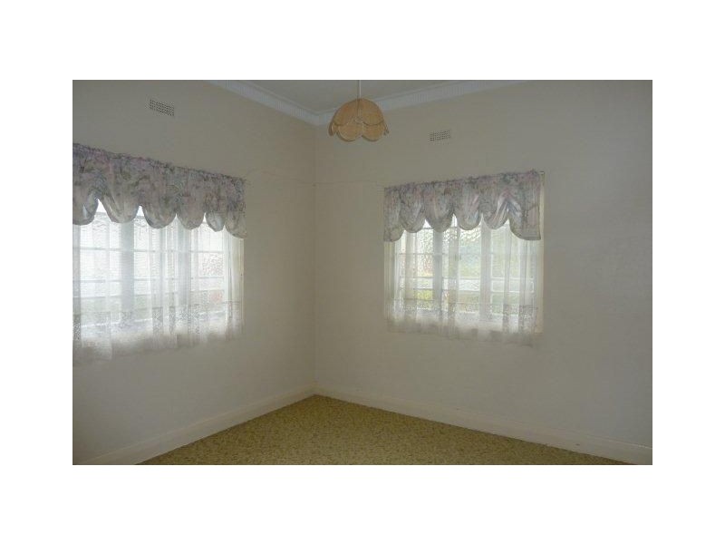 10 Ashton Street, Maryborough QLD 4650