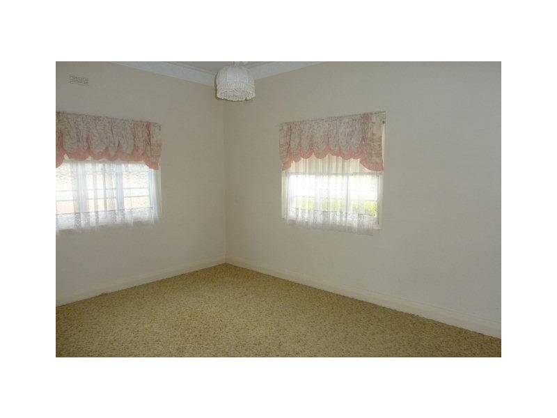 10 Ashton Street, Maryborough QLD 4650