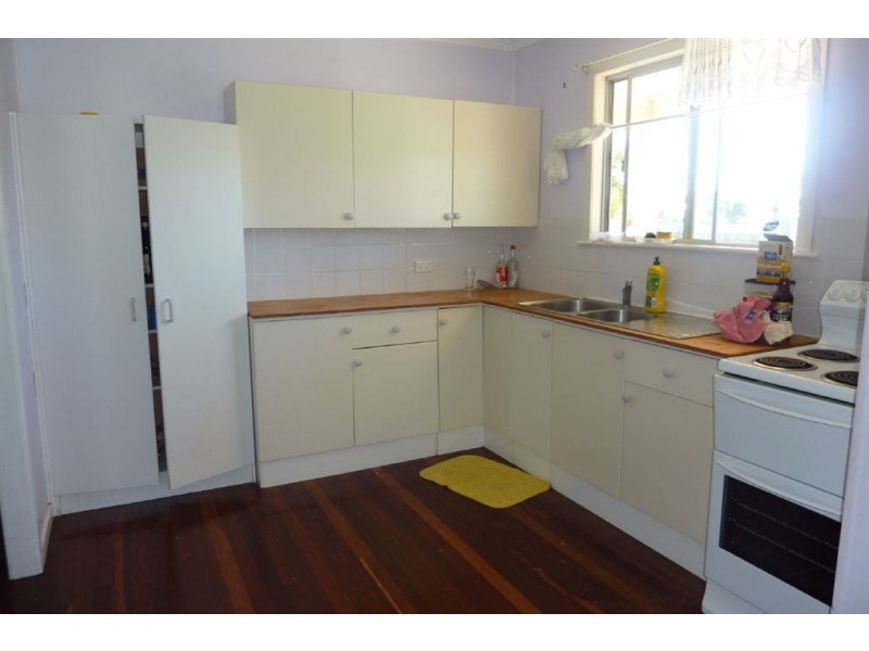 11 Pioch Street, Maryborough QLD 4650