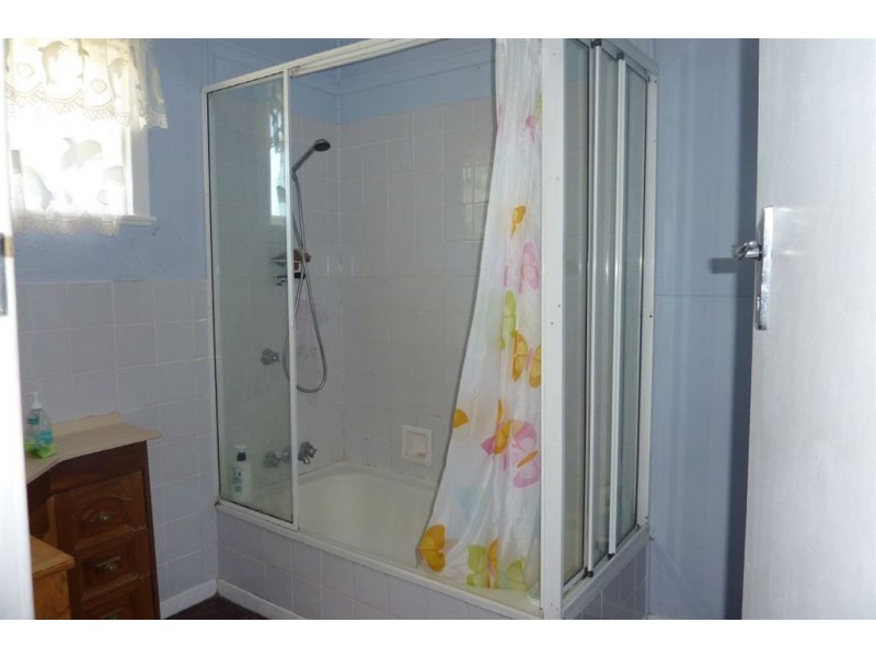 11 Pioch Street, Maryborough QLD 4650