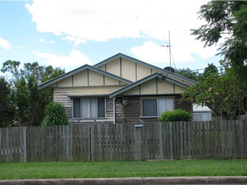 25 Victory Street, Maryborough QLD 4650