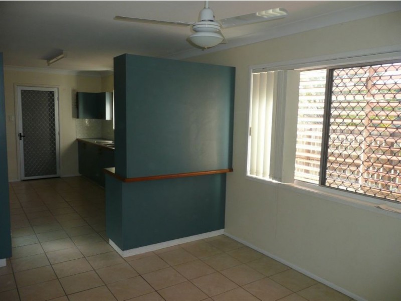 6 Forgan Tce, Tiaro QLD 4650