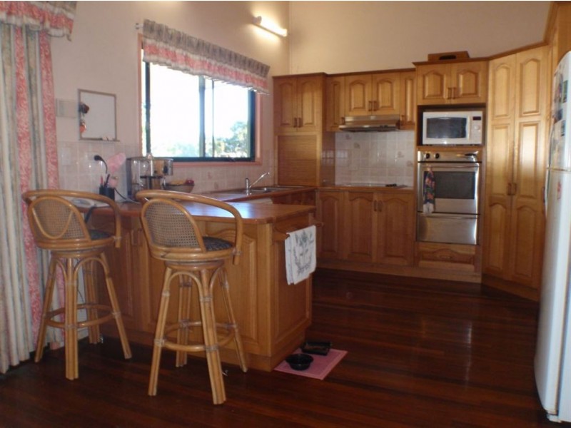 50 Whitley Street, Howard QLD 4659