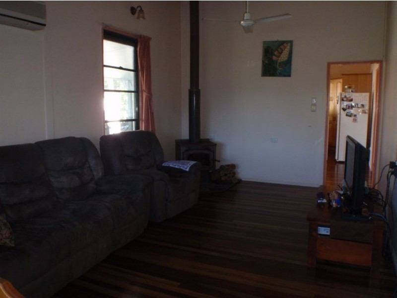 50 Whitley Street, Howard QLD 4659
