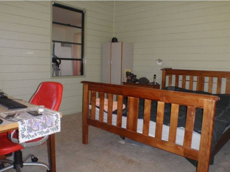 50 Whitley Street, Howard QLD 4659