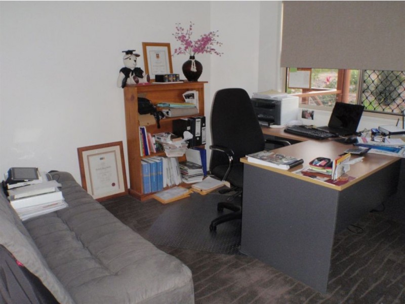 52 Georgia Way, Oakhurst QLD 4650