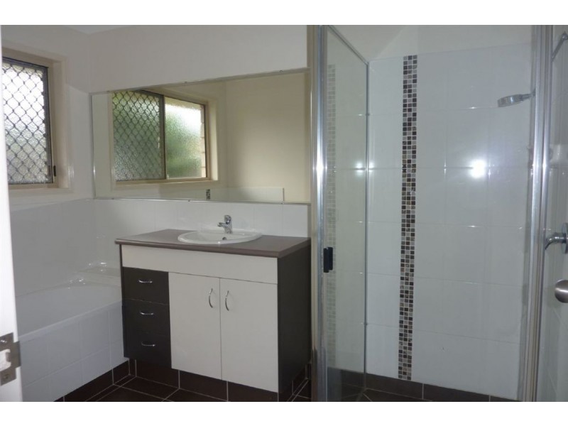 9 Carmen Close, Granville QLD 4650