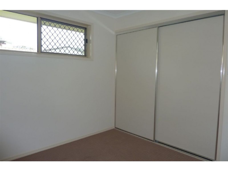 9 Carmen Close, Granville QLD 4650