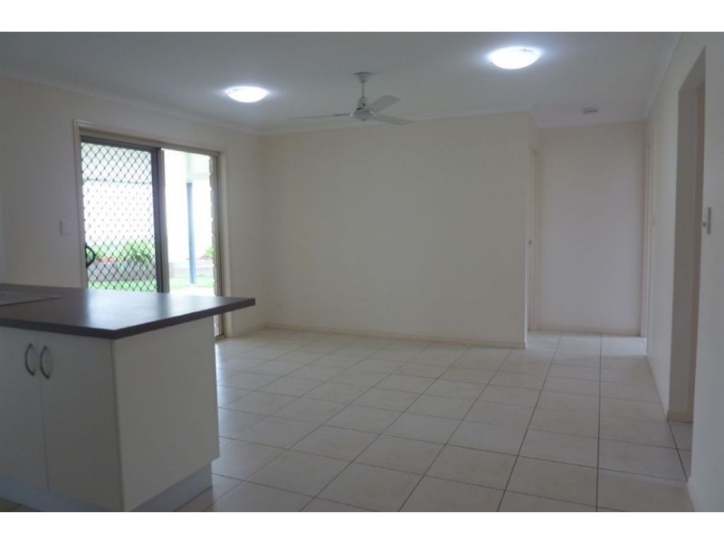 9 Carmen Close, Granville QLD 4650