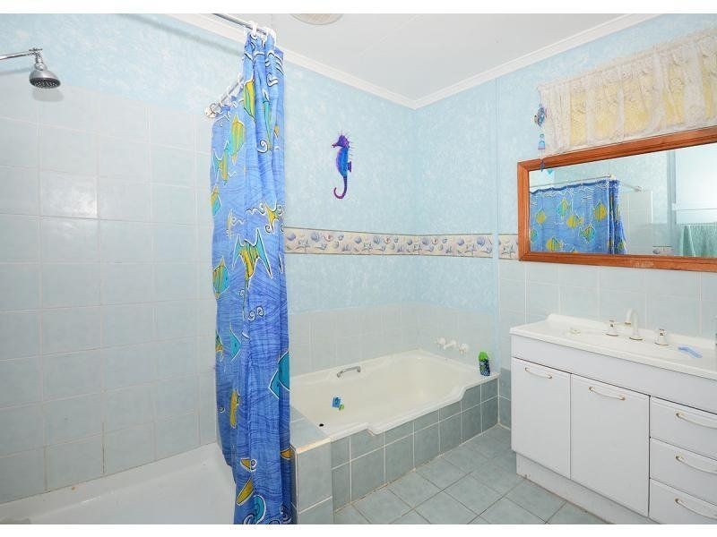 32 Gillhespy Street, Maryborough QLD 4650